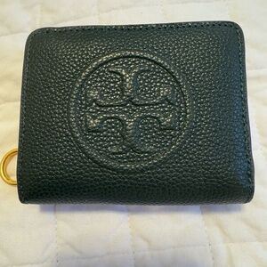 Tory Burch Perry Bombe bifold Leather Wallet - Dark Green